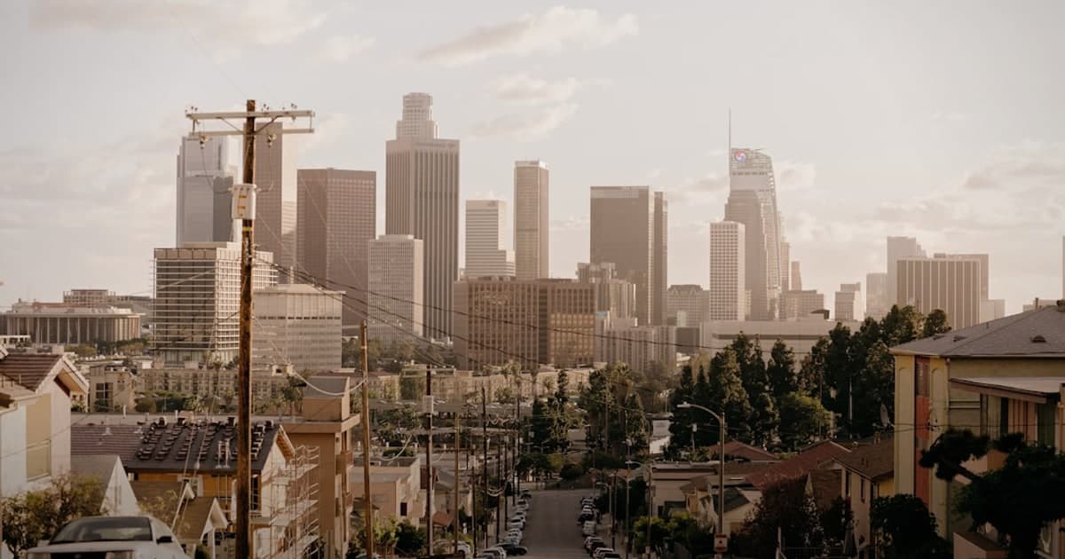 Landmark completes The Standard at Los Angeles, a 1,261-bed student community near USC
