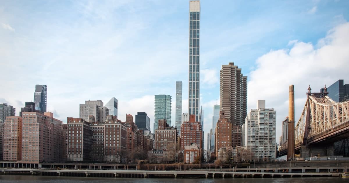 Manhattan Condo Tower Lands $54M Refinancing Package