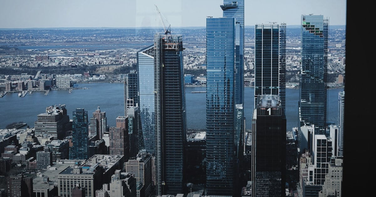 Charles Cohen’s DDB Flagship Faces Foreclosure After $150M Loan Default
