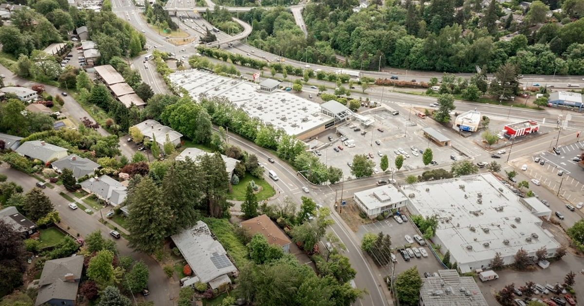 Faris Lee Brokers $10.6M in Triple Convenience Store Dispositions