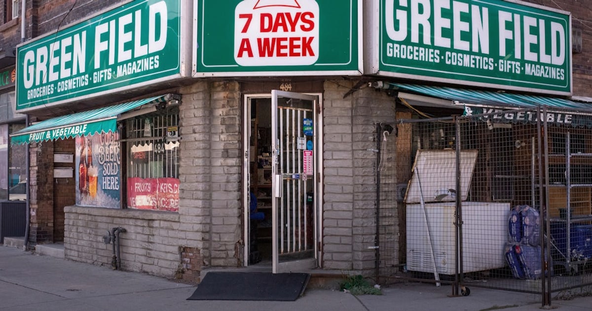 JLL Arranges $74.5M Refinancing for Charlottesville Grocery-Anchored Center