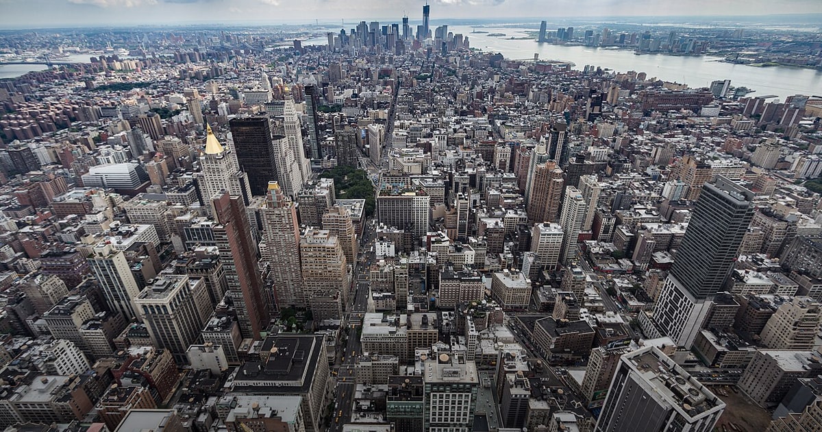 Real Estate Investment Trusts Defy Market Headwinds with 3.8% Q1 2026 Gain