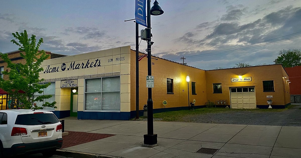 The Rise of Grocery Store Consultants in CRE: What Professionals Need to Know About the Growing Niche